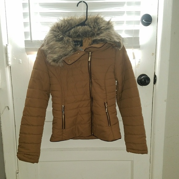 Quilted Puffer Jacket - Picture 2 of 2
